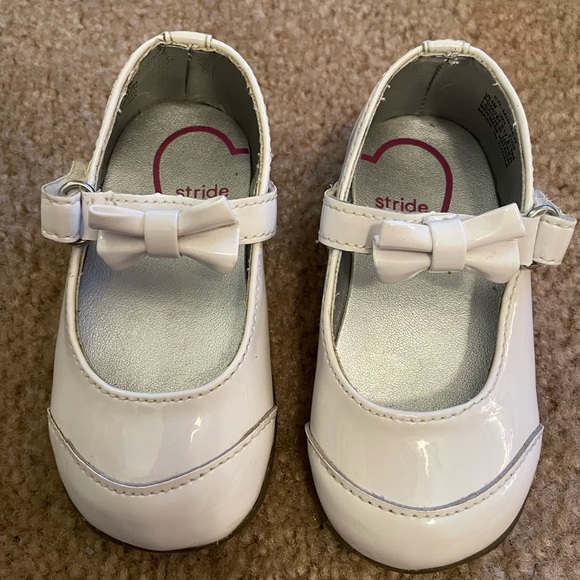 Stride Rite Mirren Toddler size 4 White patent leather dress shoes - Picture 2 of 8